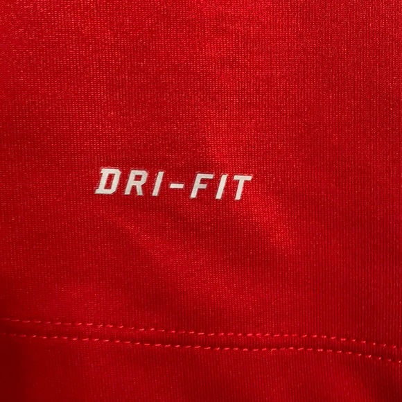 Nike✨Workout Top - Picture 5 of 8